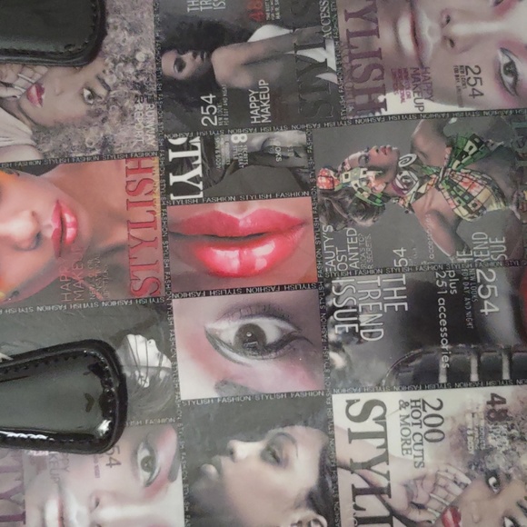 Mystery Purse Box - Picture 2 of 16